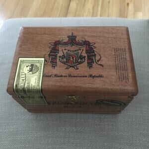 Empty Wood Cigar Box Arturo Fuente Flor Fina 8-5-8 Maduro Dominican Republic